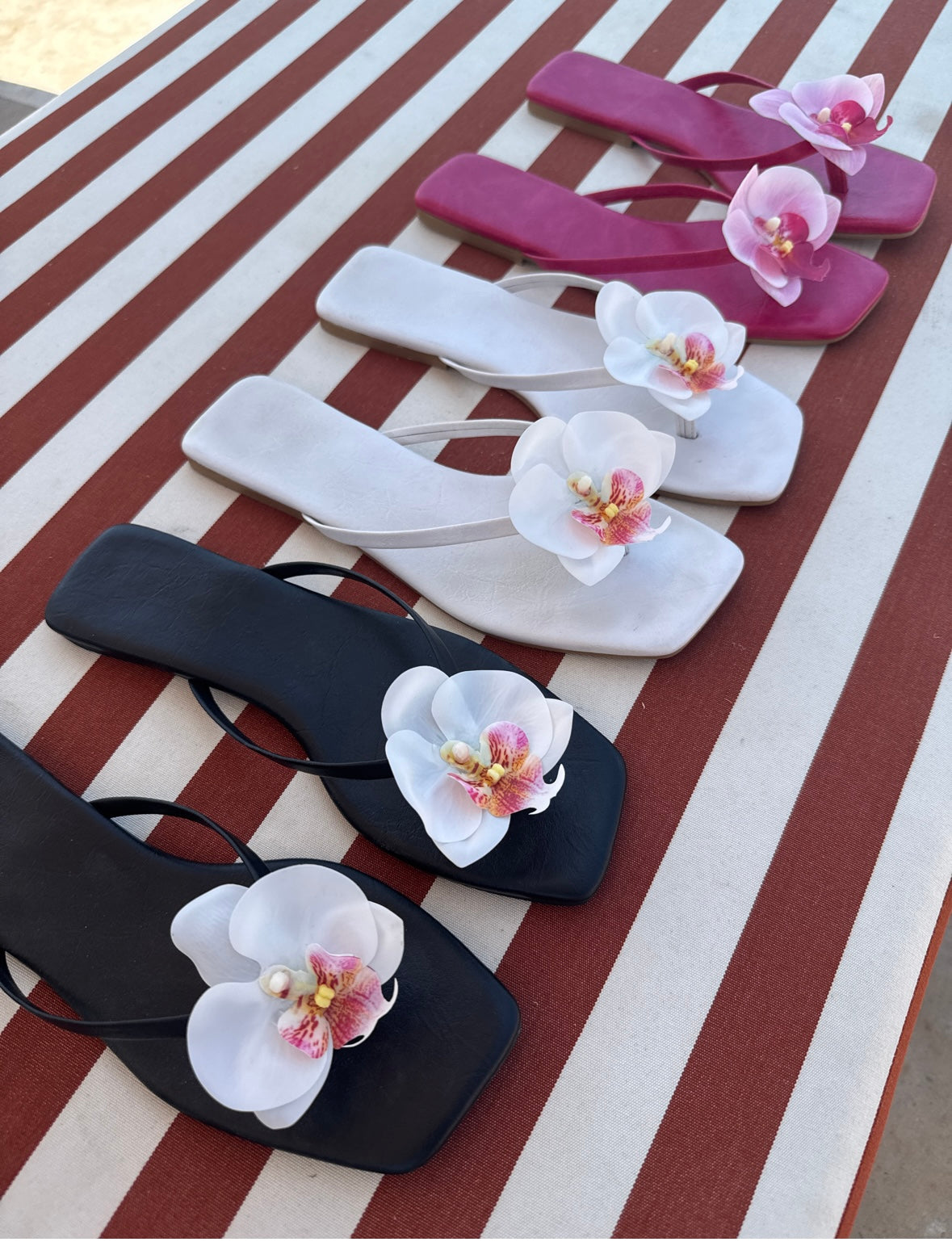 Fuchsia Leather Flip Flop