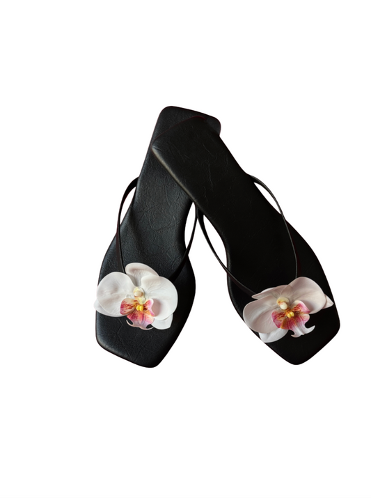 Black Leather Flip Flop